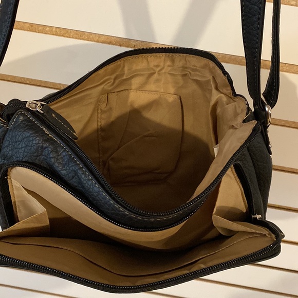 CL America Cross Body Purse - Picture 3 of 5